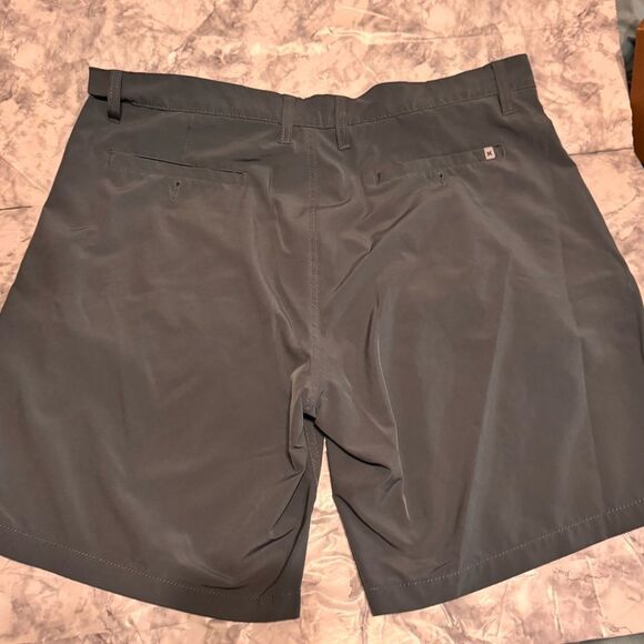 Hurley Gray Board Shorts Sz 40 - Picture 3 of 4
